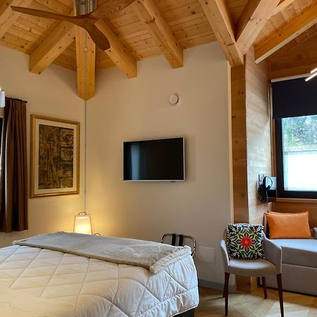 D'Artemisia Chambres D'Hotes 圣马丁桥 外观 照片
