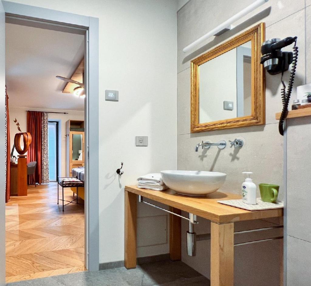 D'Artemisia Chambres D'Hotes 圣马丁桥 外观 照片